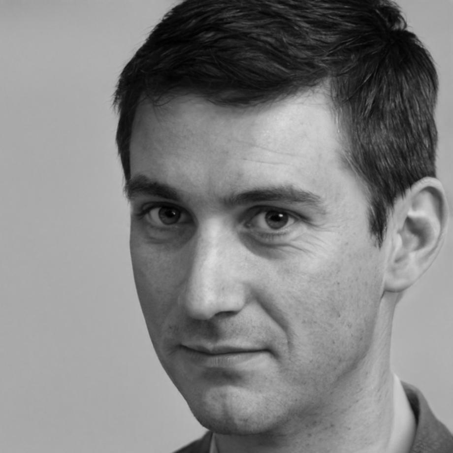 Портрет преподавателя Михай Сабо